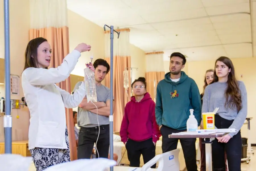 Manitoba Expands French-Language Nursing Program With 30 New Seats